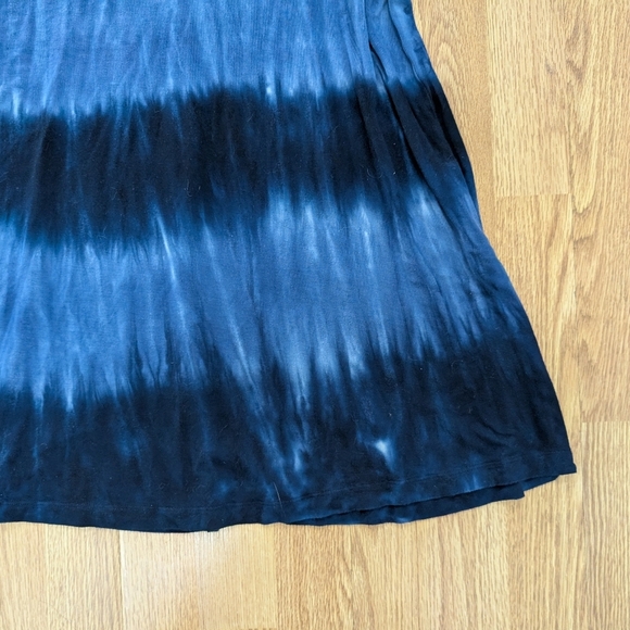 Old Navy Dark Navy Blue Tie Dye Striped Summer Dress - Picture 5 of 6